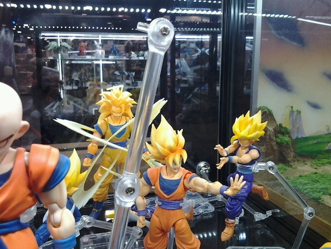 [S.H.Figuarts] Dragon Ball Z - Pagina 2 Ow.ly - image uploaded by %40TamashiiNations - Mozilla Firefox 11072012 205321